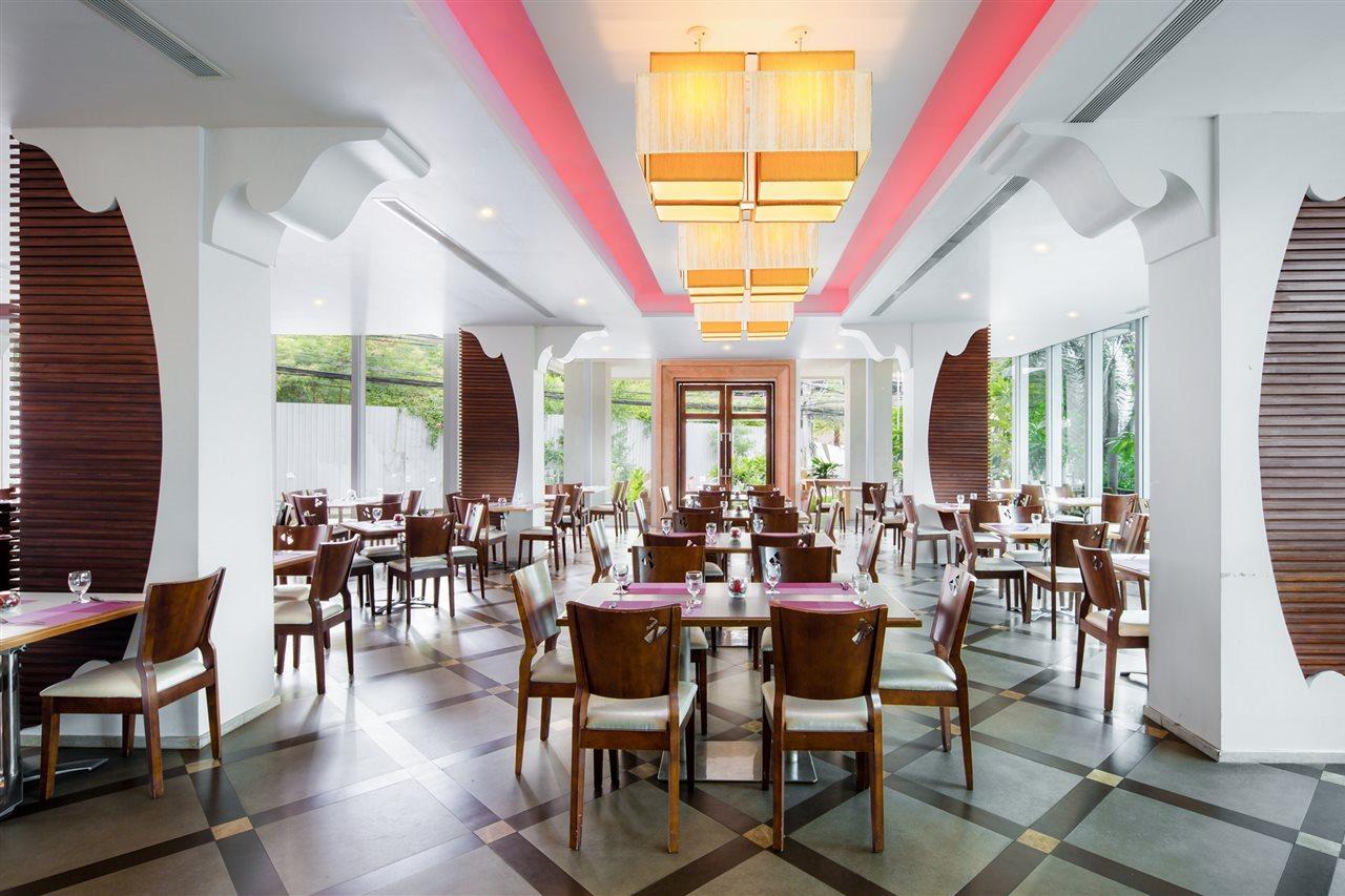 Aiyara Grand Hotel Pattaja Kültér fotó