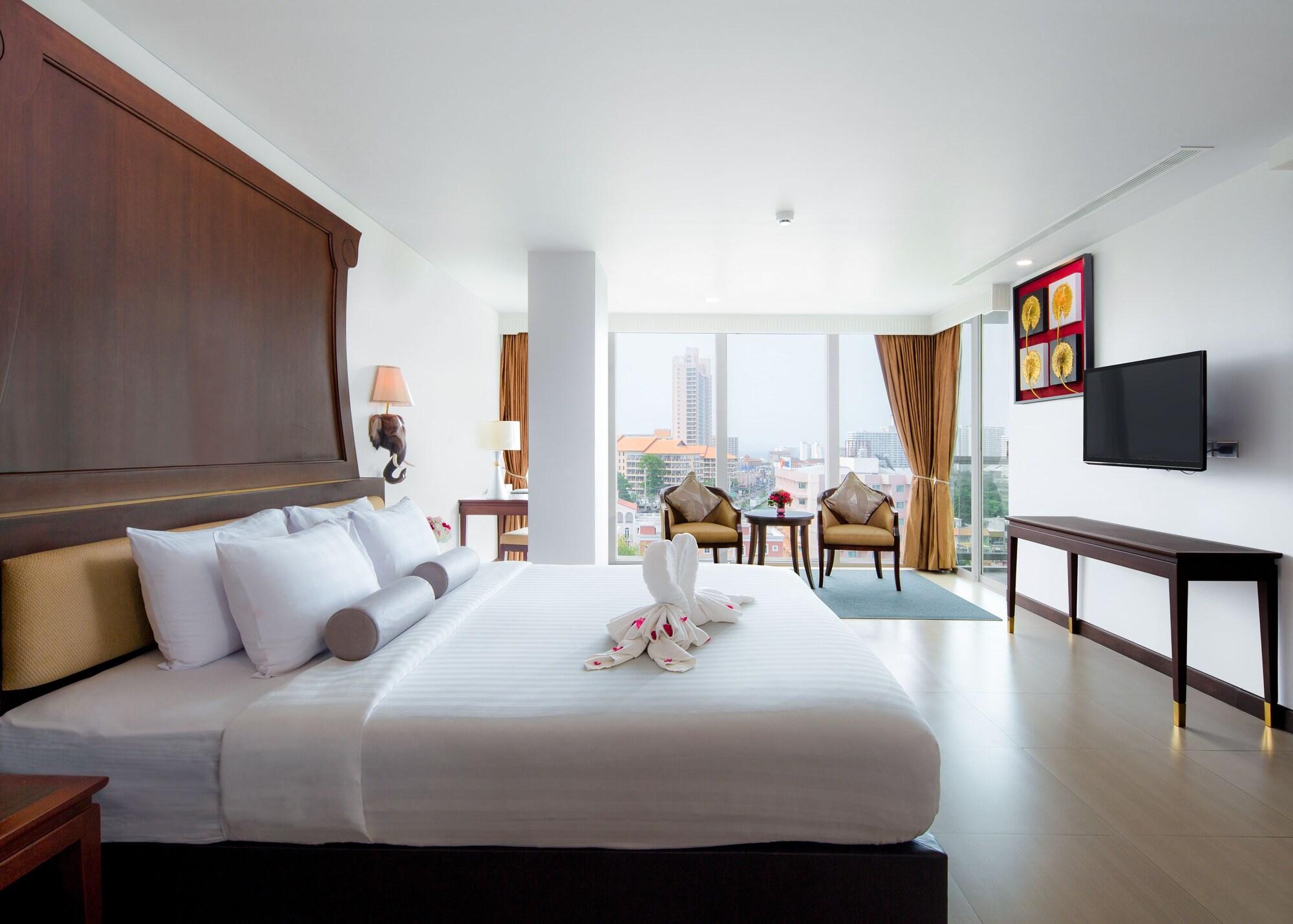 Aiyara Grand Hotel Pattaja Kültér fotó