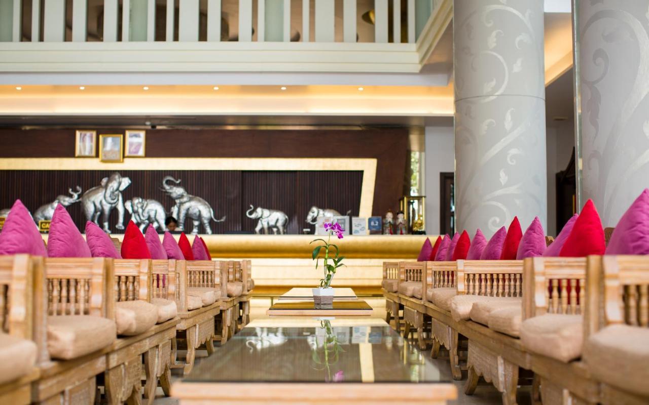 Aiyara Grand Hotel Pattaja Kültér fotó