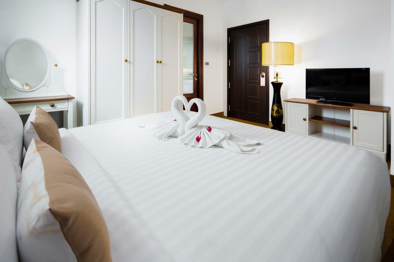 Aiyara Grand Hotel Pattaja Kültér fotó